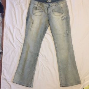 Women’s l.e.I️. Never worn jeans